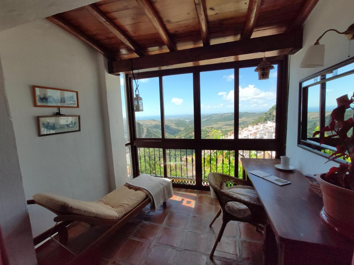 El Hogar De Lucia Villa Casares Exterior photo