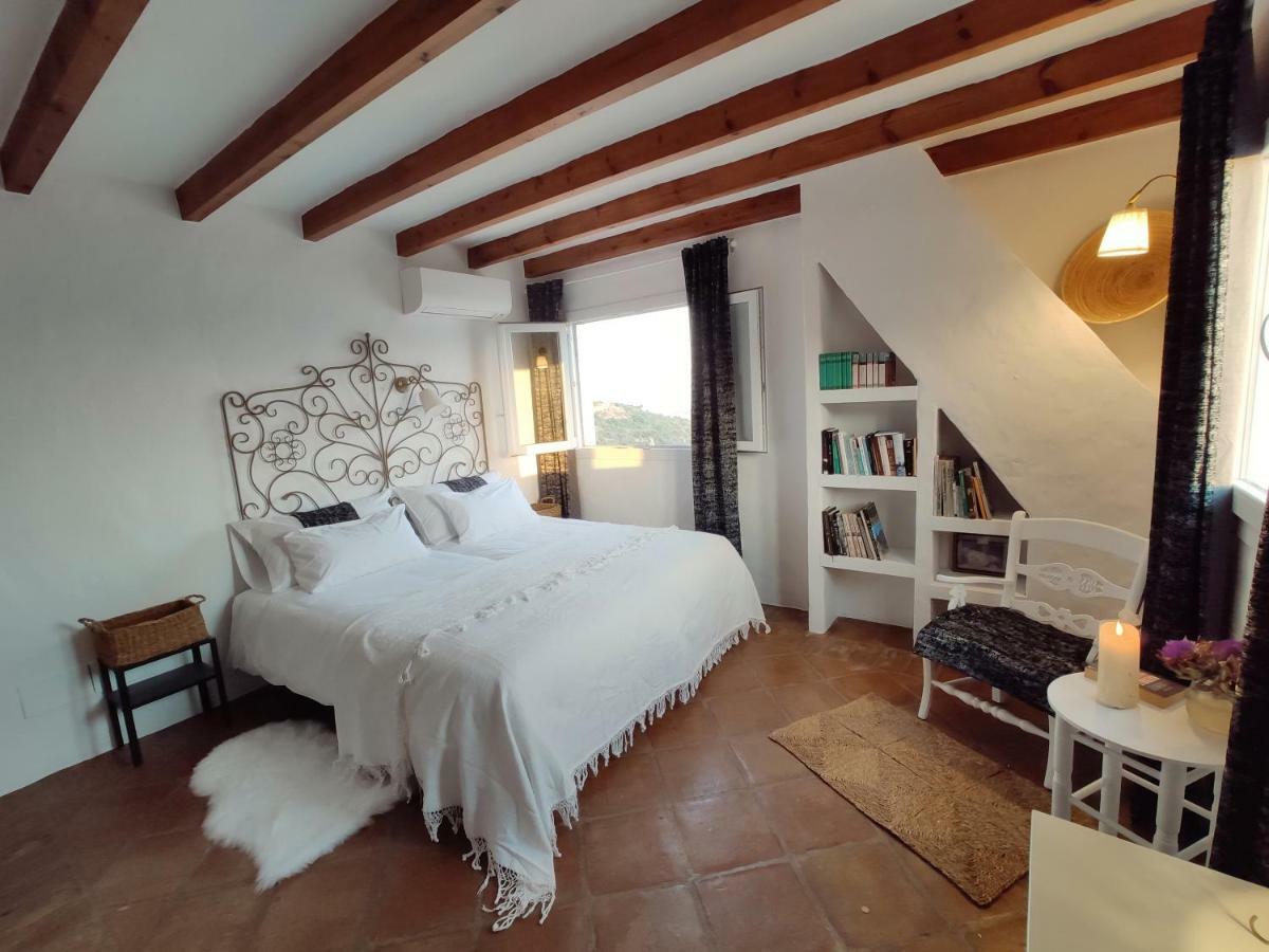 El Hogar De Lucia Villa Casares Exterior photo